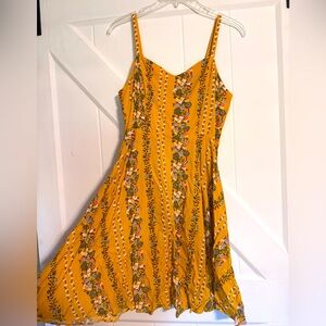 Women’s spaghetti strapped dress